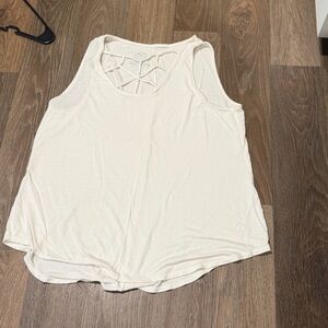 24/7 Maurice - Elegant Cream Tank Top with Unique Front Design